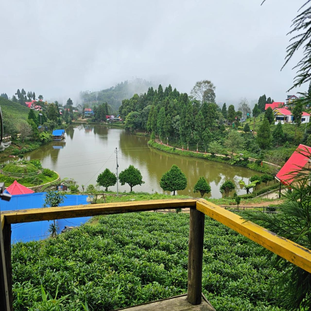 Lake View Resort Masala Zone Suryodaya Kültér fotó