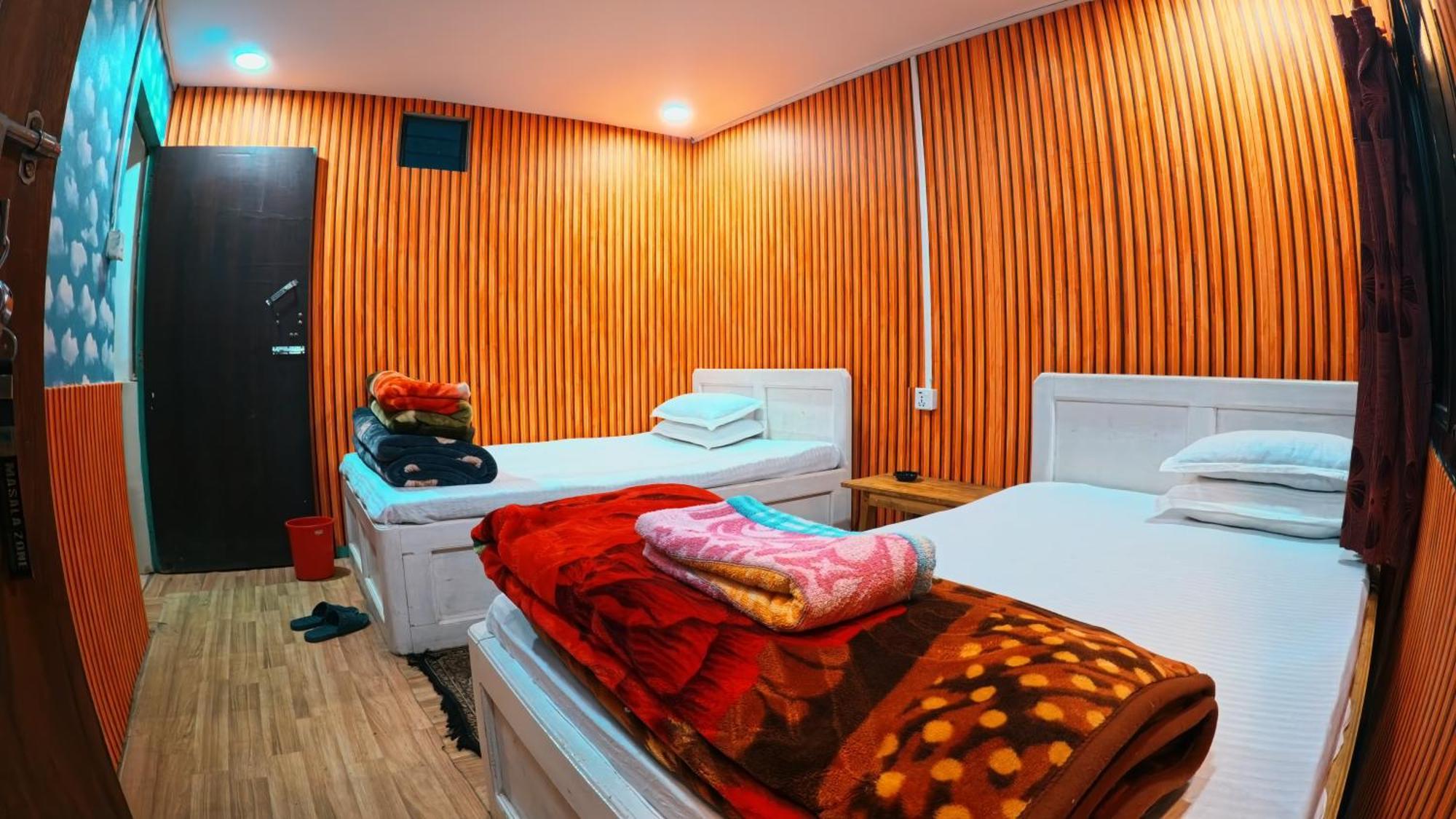 Lake View Resort Masala Zone Suryodaya Kültér fotó